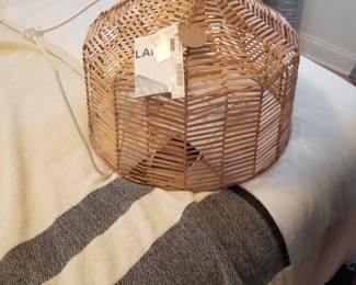 Pendant light fixture