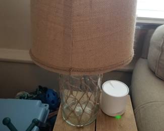 Table lamp