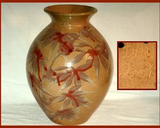 Very Attractive Don Williams Large Vase Signed DMW 2009