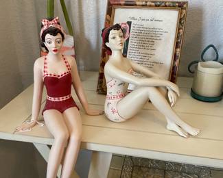 Vintage bathing beauties ceramic figures