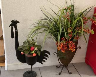 Metal decor