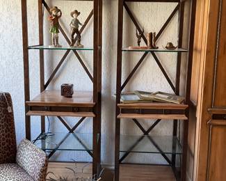 Pair of shelves-21x71x19