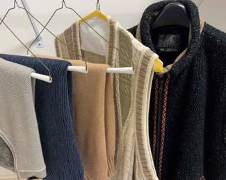 Mens Sweaters and Vest, Tommy Bahama, Coogi, Polo, Tsunami