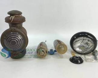 Vintage Automotive Lamps & Lanterns