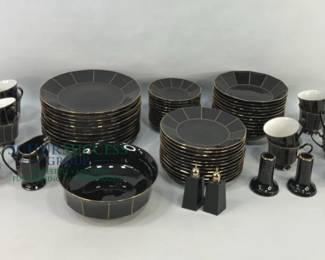 Mikasa Formal Facets Midnight Gold Dinnerware Set