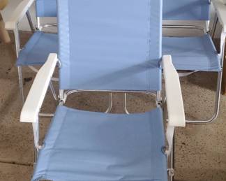 3 Lounge Chairs With Straps