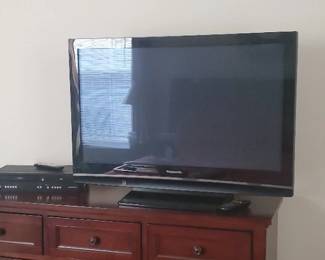 40in Panasonic TV DVD VCR Combo