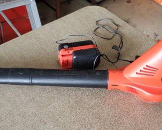 Black Decker Leaf Blower
