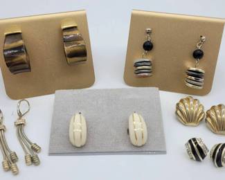 010 Six Pair Vintage Pierced Earrings