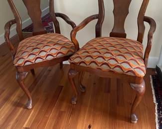 1 QU A Chairs