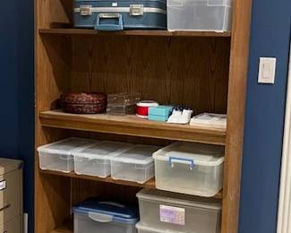 STORAGE CONTAINERS