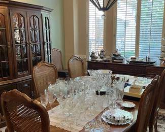 Wonderful China Cabinet and Beautiful Dining Table w/ extra leaves, table pad and seating for 8.
