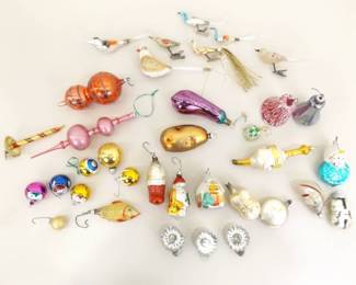 Lot of Vintage and Antique Christmas Ornaments