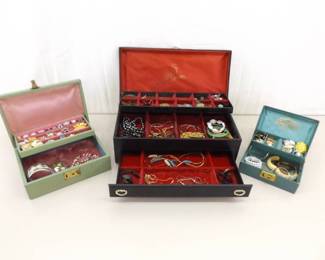 Lot of Vintage Costume Jewelry