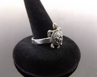 .925 Sterling Silver Art Nouveau Turtle Ring Size 9