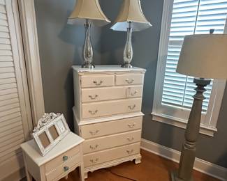 Cute white painted furn