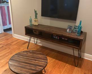 These 2 pieces are world market