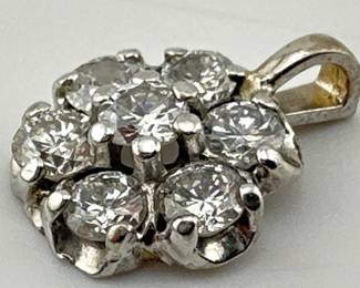 18kt, diamond pendant; approx. 3/4ctw.