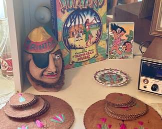 HAWAIIAN DECOR