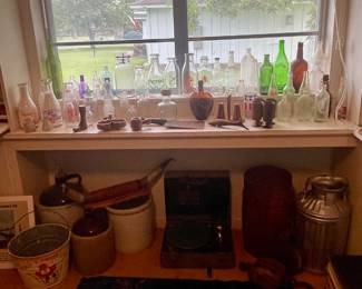 VINTAGE BOTTLE COLLECTION, CROCKS