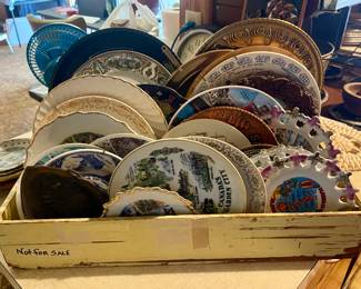 DECORATOR PLATES