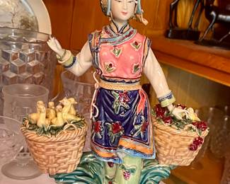 VINTAGE ASIA FIGURINE WUCAI POTTERY -AS IS