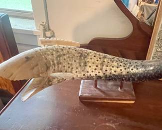 VINTAGE COW HORN FISH LAMP