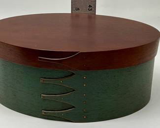 Shaker Oval Box