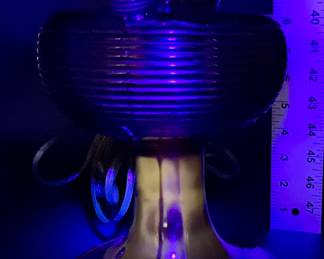 Model B Beehive (1937-1938)B-83 – Ruby Crystal
