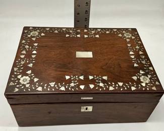 Antique Victorian Rosewood and Mother of Pearl Inlaid Writing Slope Box