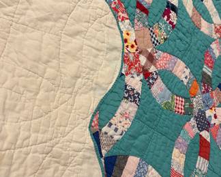 Antique Double Wedding Ring Quilt