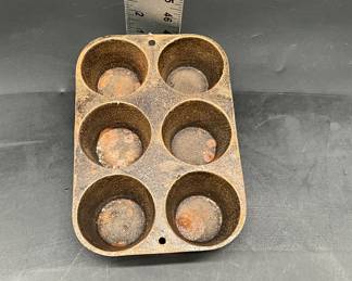 Vintage Cast Iron Muffin Pan