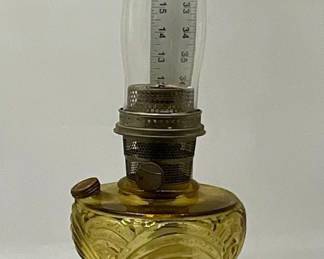 Amber Aladdin "Washington Drape" Oil Lamp