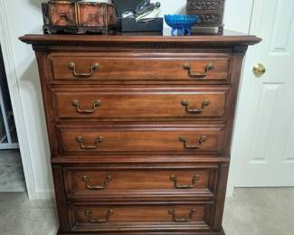 Permacraft furniture Co. 5 drawer chest
