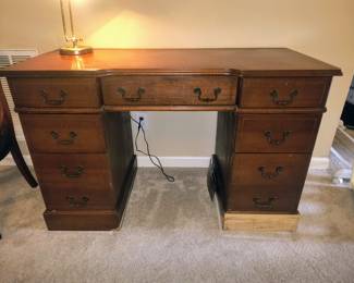Small desk