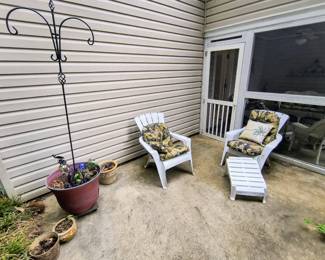 Resin patio set