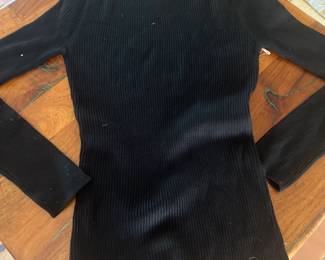 Long sleeve women's top
