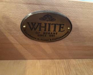 White Co Dinning Room Suite Manufacture