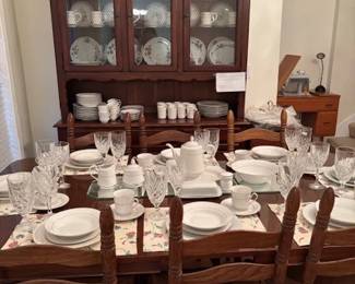 Vintage Dinning Room Table, 6 chairs, China Cabinet and Buffet in exceptional condition.