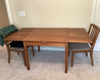 Small Square Wood kitchen table and 2 chairs - Dims 2', 11.5" and 5' 7" when extended