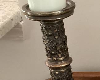 Gold candle holders set of 2)