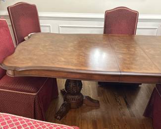 Dining room Table