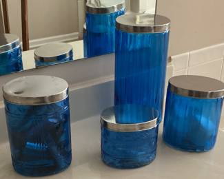 Blue Jars Bathroom Accessories