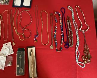 Costume Jewelry Necklaces