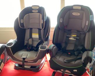 Graco car seats 1