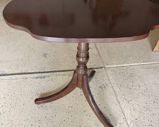 Victorian Style 3 legged table