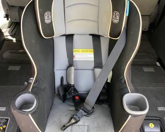 Graco Extend2Fit Car Seat