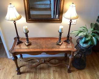 Vintage victorian style sofa table