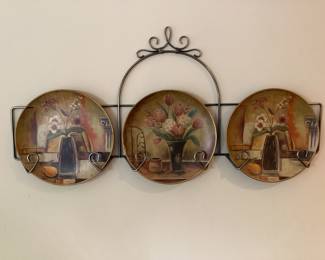 Set of 3 Decorative Plates with Hanger