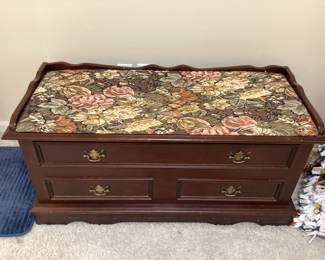 Mahogany Cedar Chest with Embroired cover closed